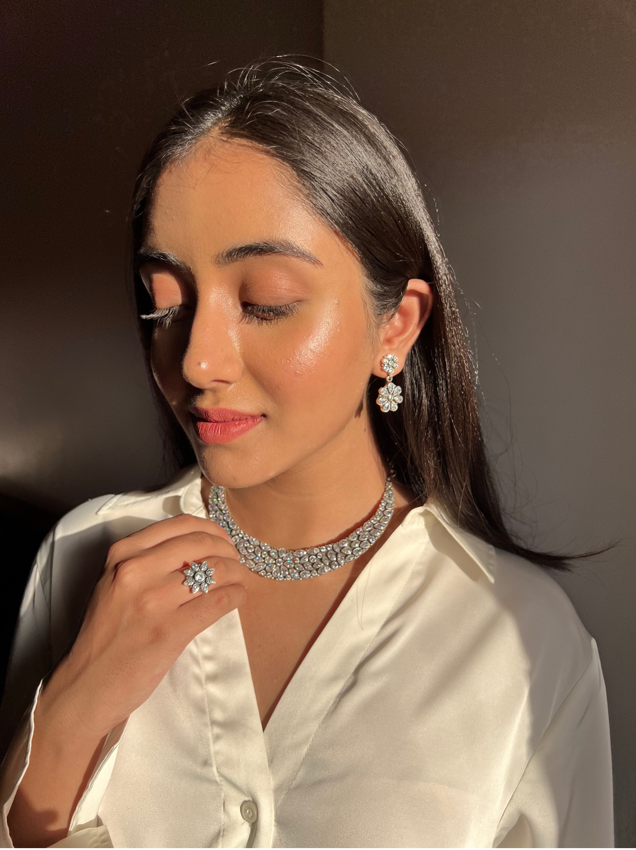 Navratri Glamour: Mastering the Art of Festive Chic with Sterling Silver Jewellery