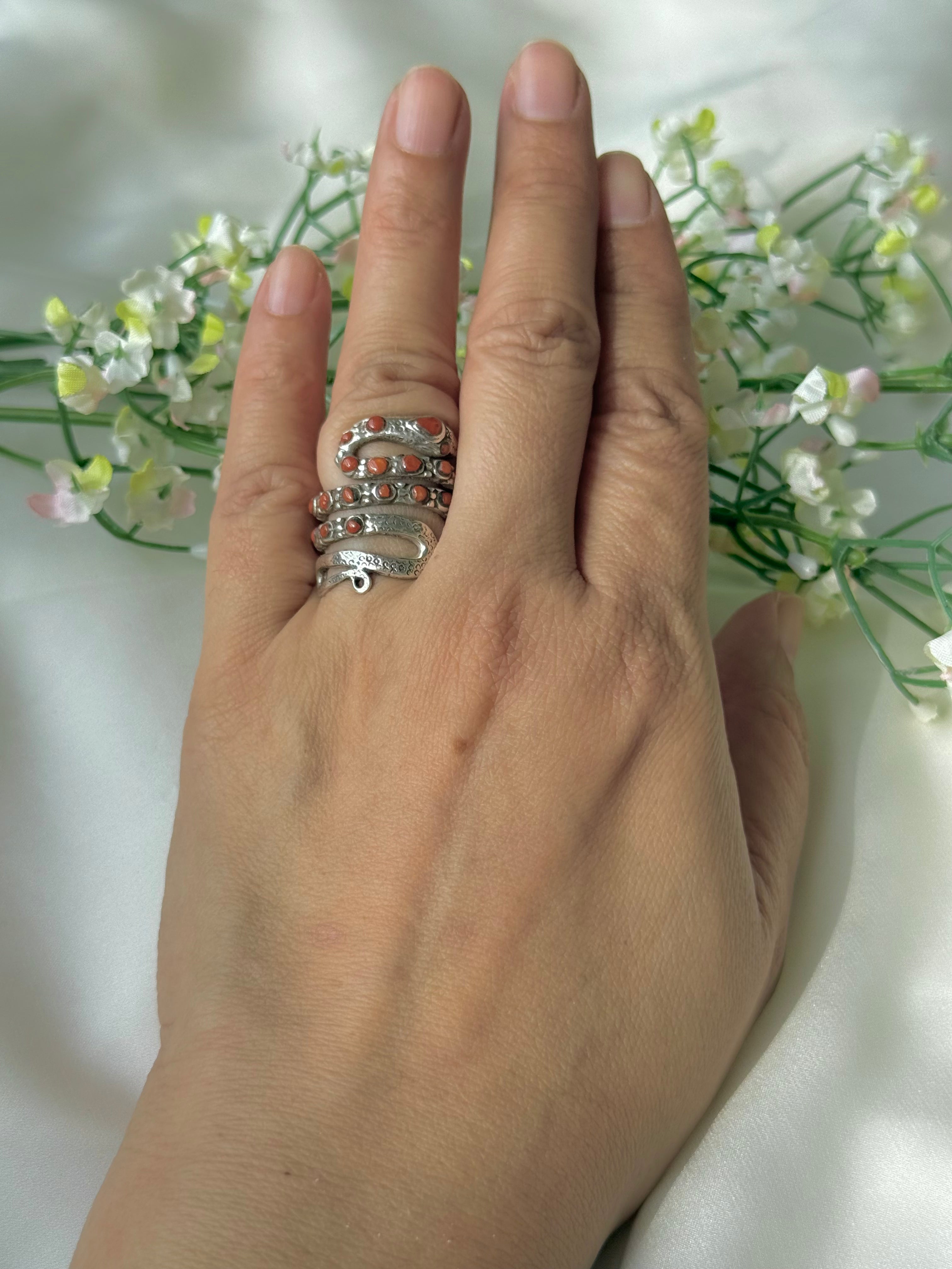 Crimson Serpent Ring