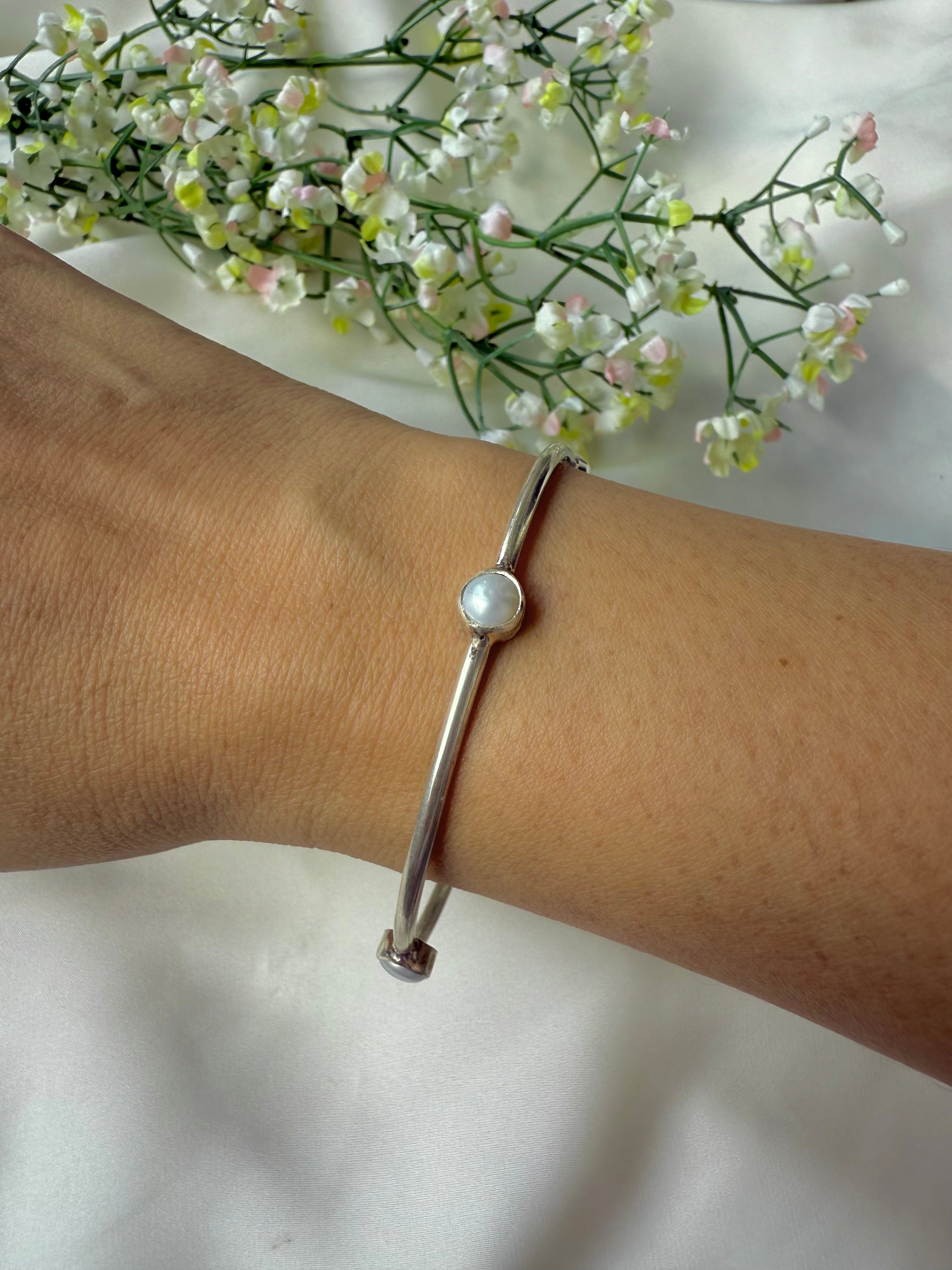 Chaar Moti Sleek Kada