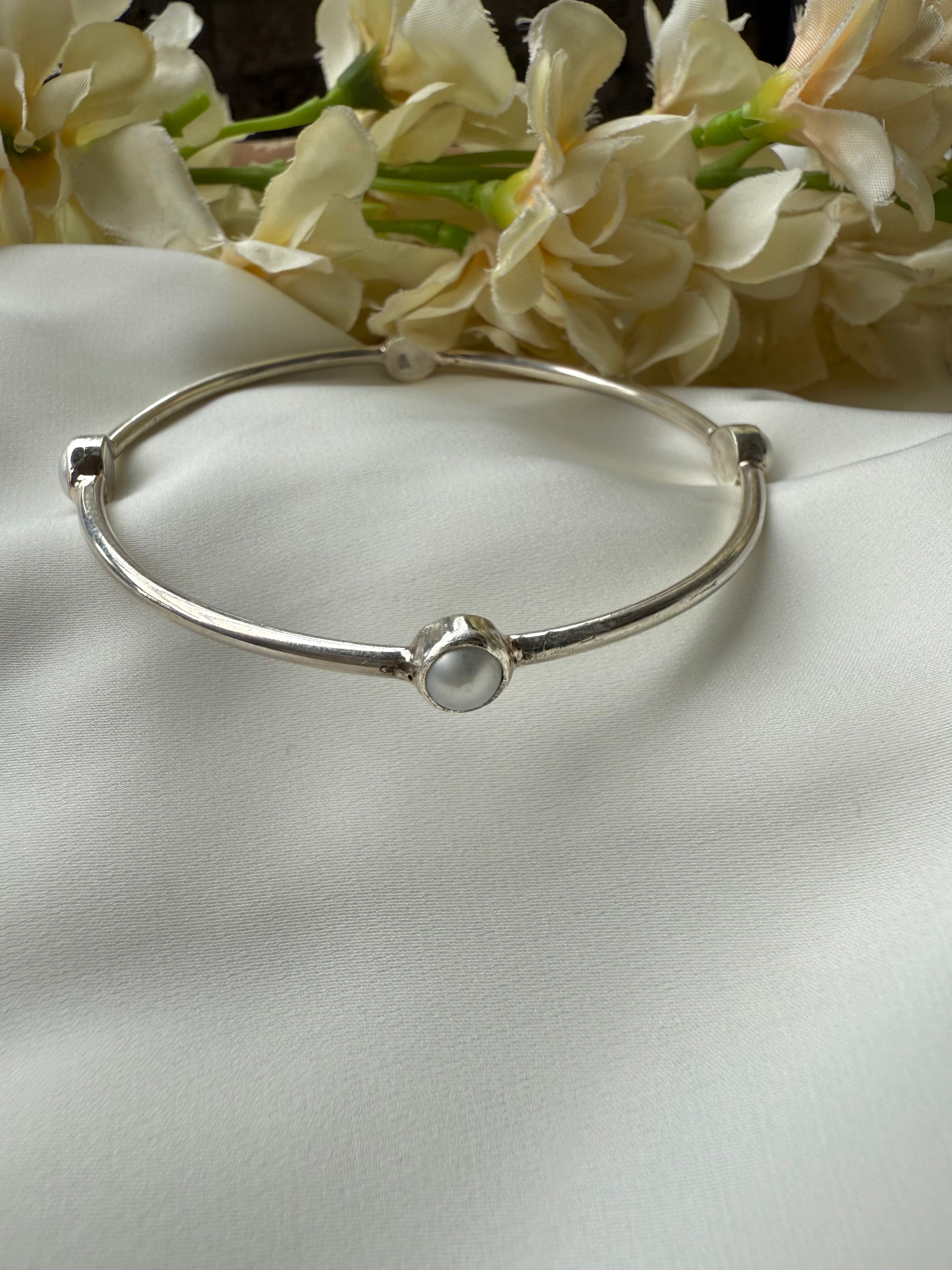 Chaar Moti Sleek Kada