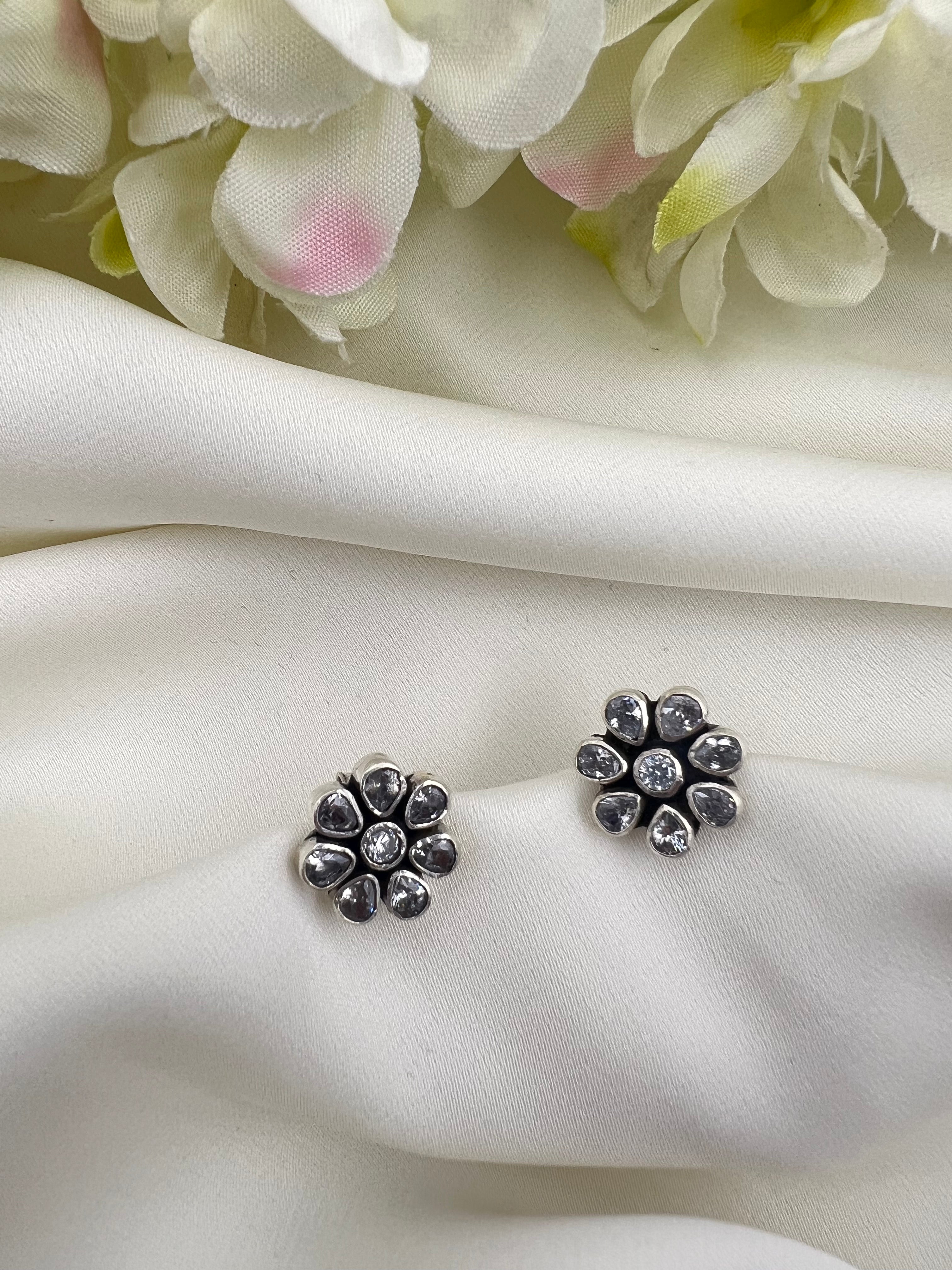 Floral White Blossom Earring