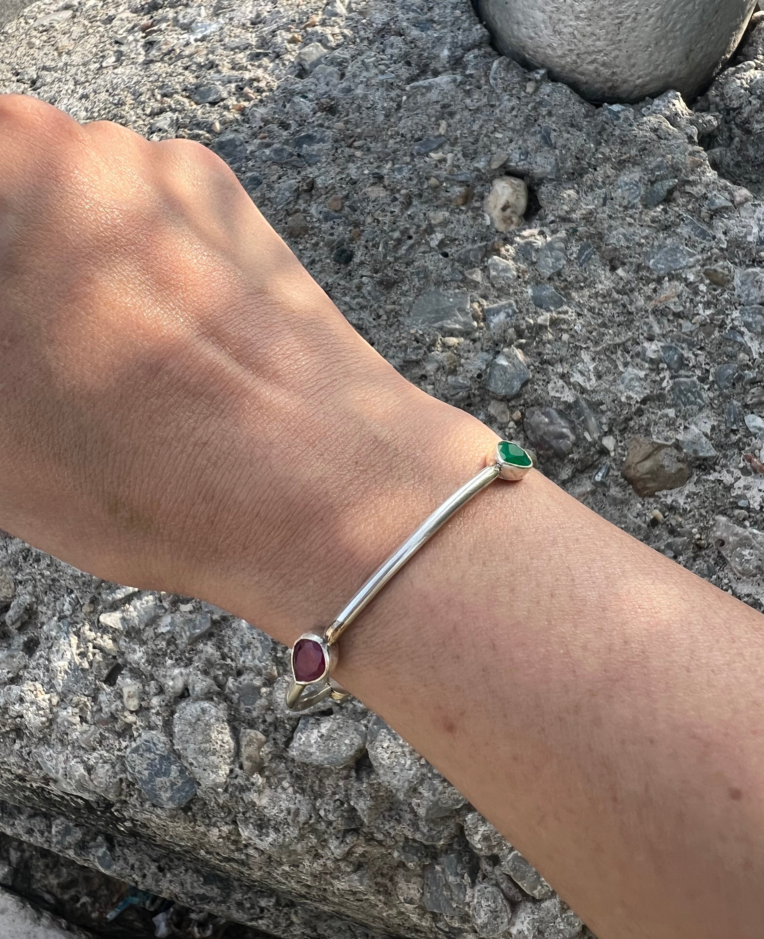 Bewitching Emerald Cascade