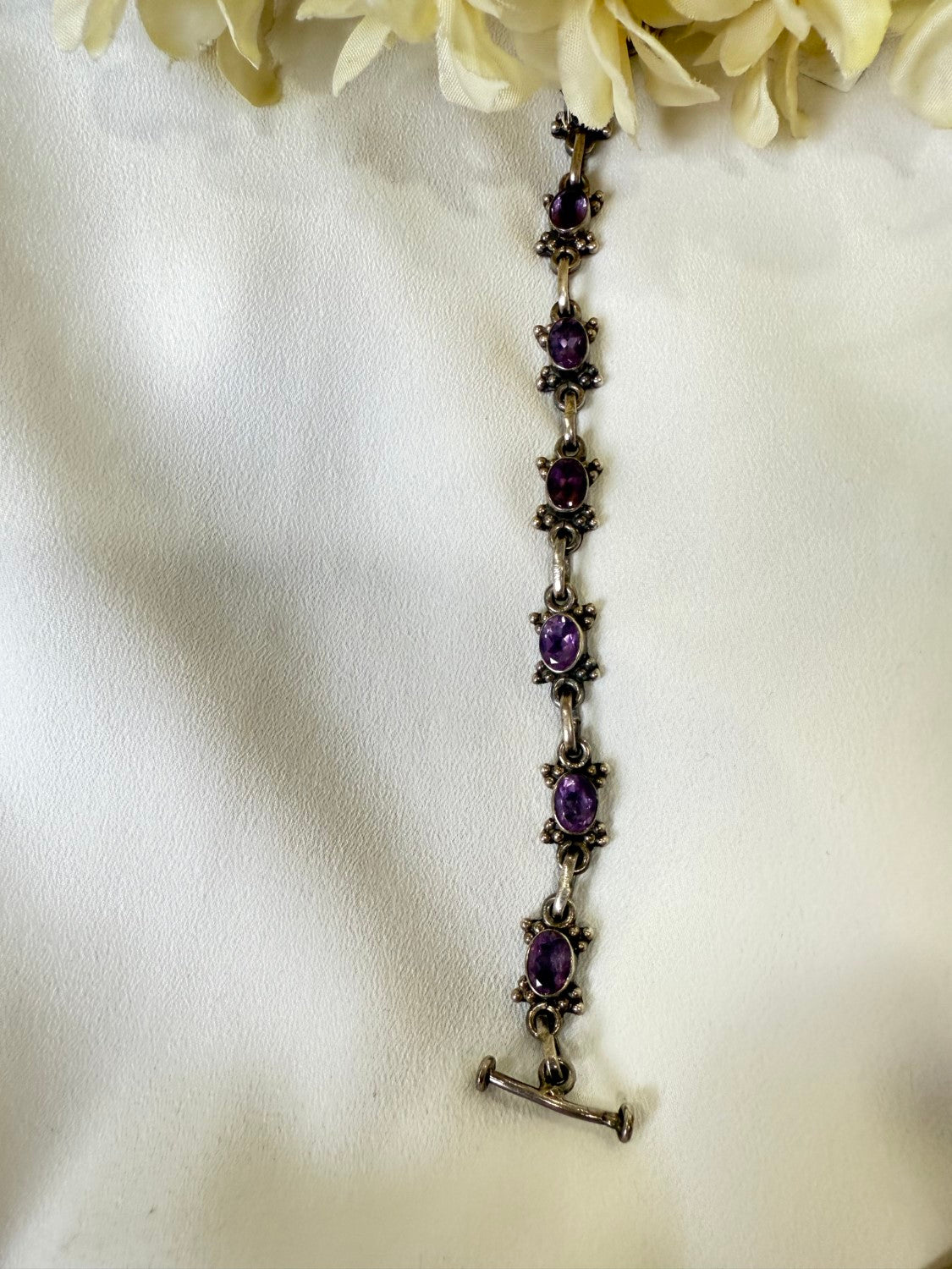 Baingani Amethyst Bandh