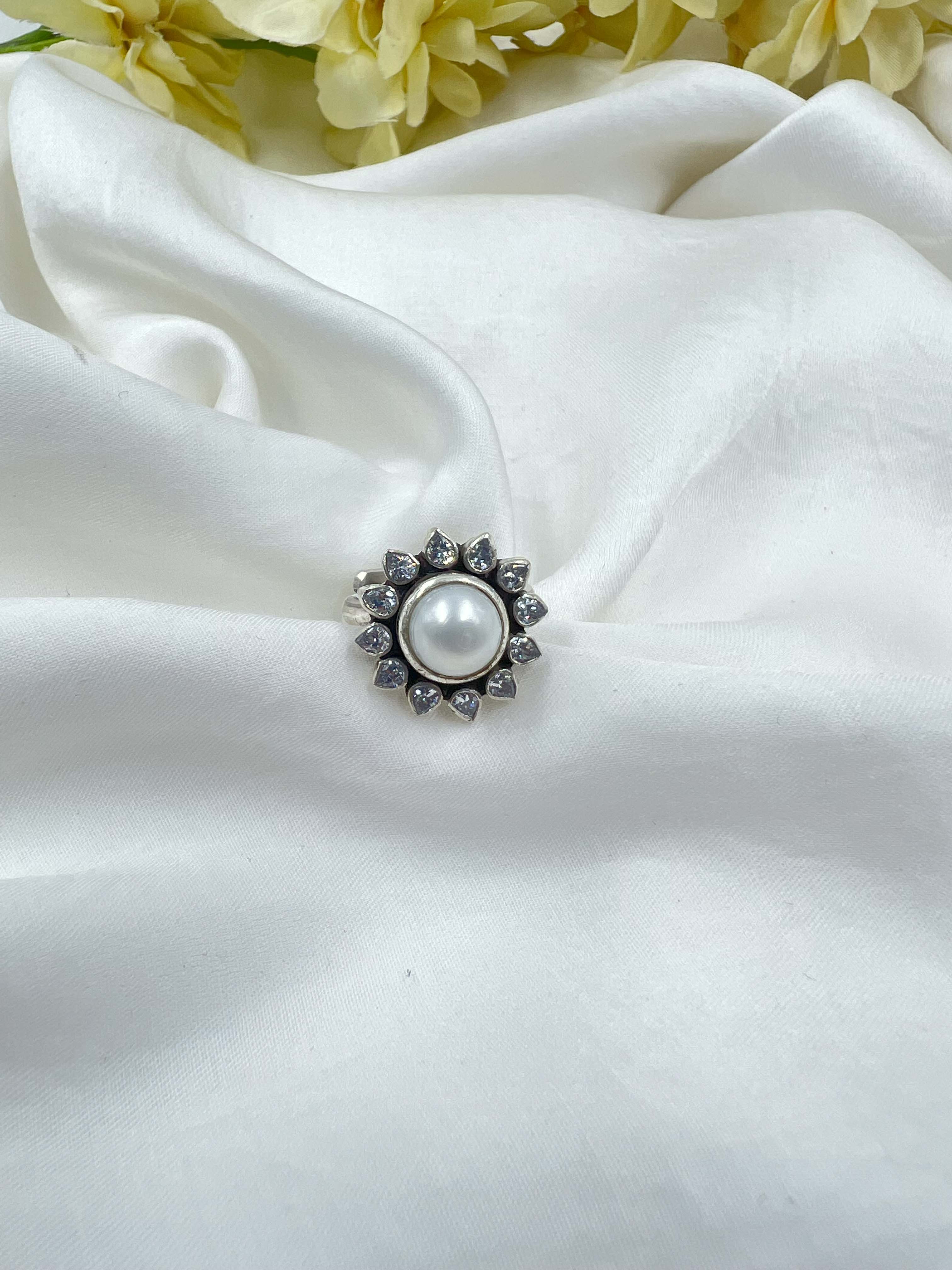 Pearlesque Petal Whisper Ring