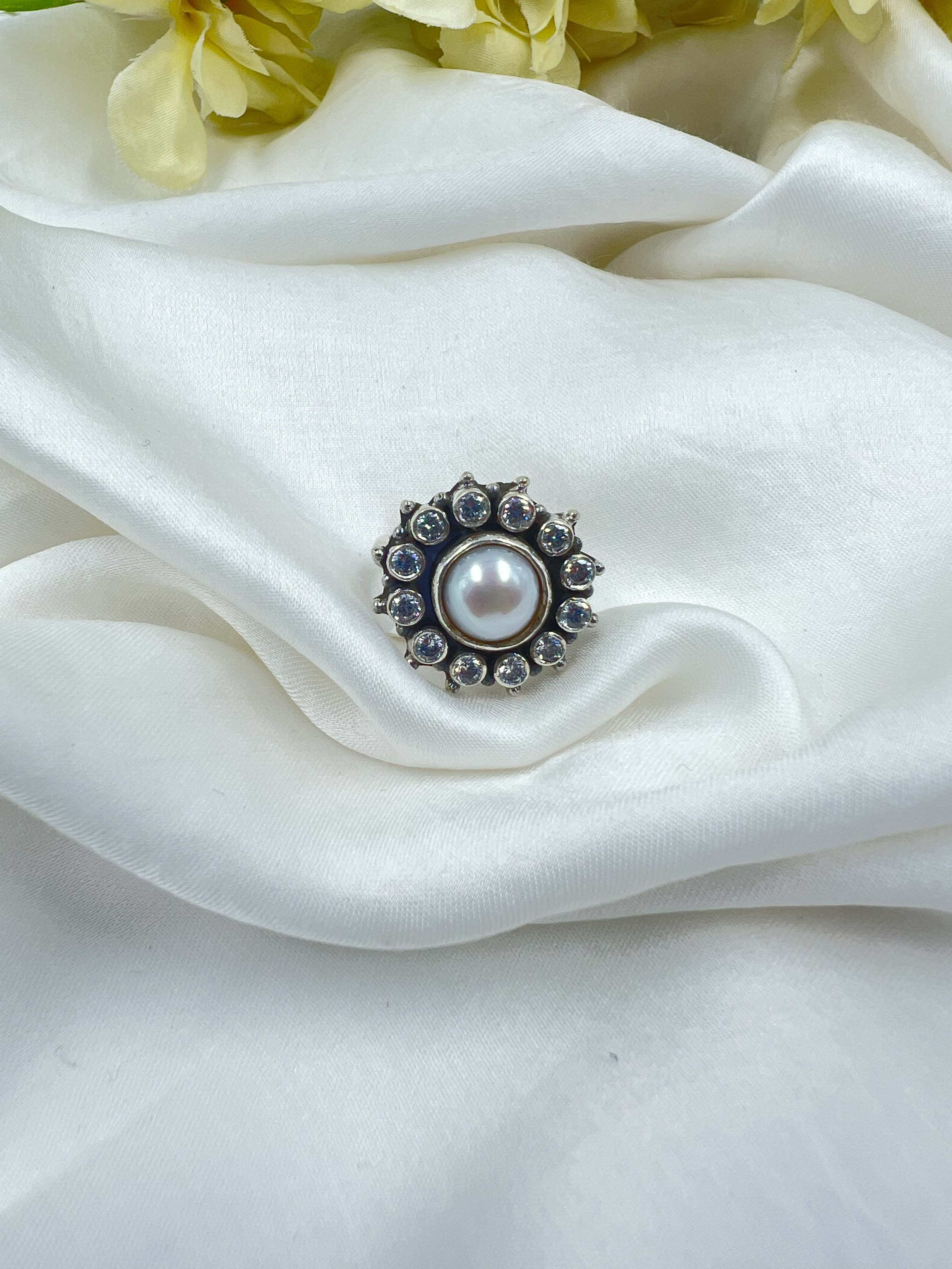 Ivory Pearl Elegance Bloom Ring
