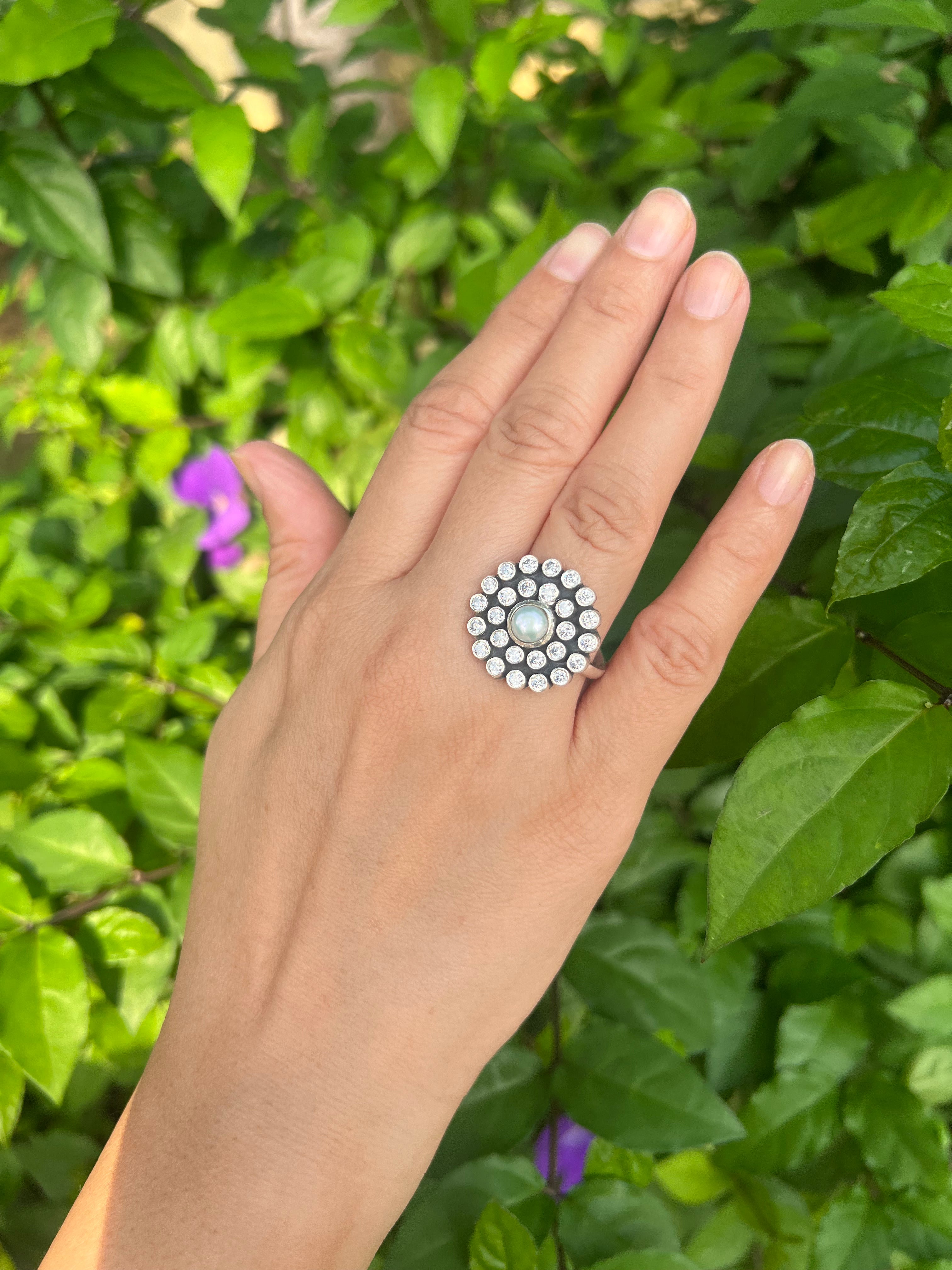 Refined Serenity Pearl Ring