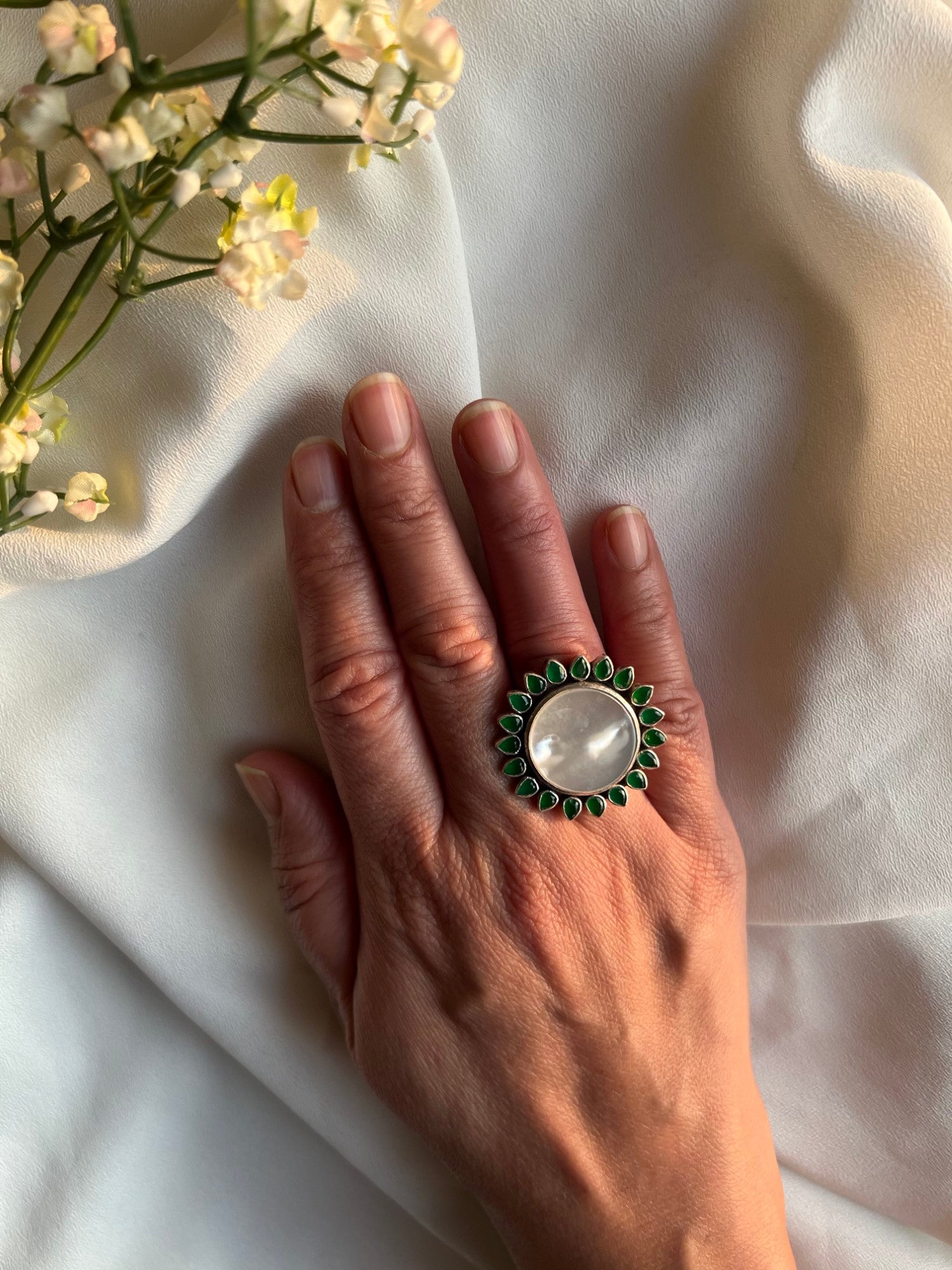 Mother of Pearl Green Elegance